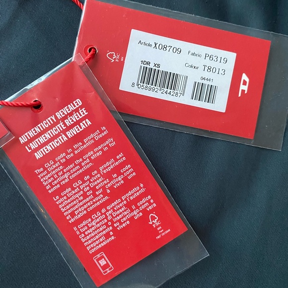 Diesel 1DR Shoulder Bag XS - Picture 11 of 16